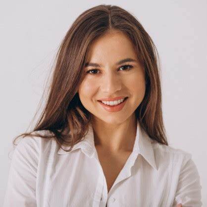 <em>Roana L.</em>