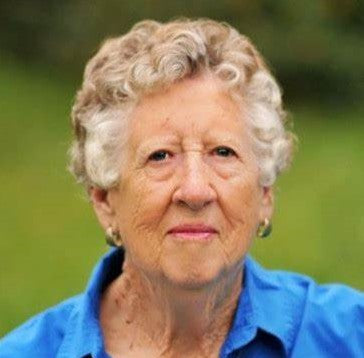 <em>Elena L.</em>